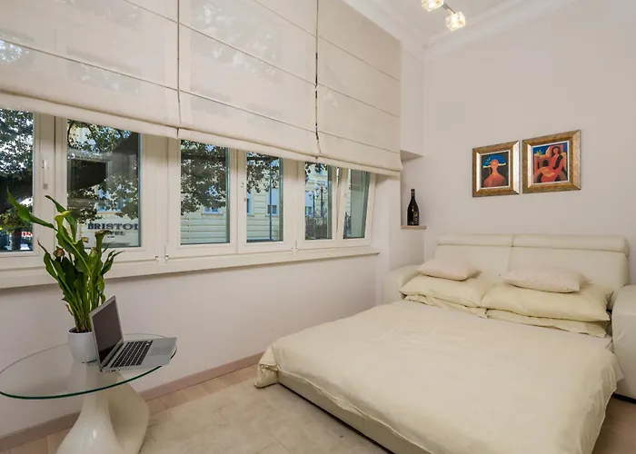 Villa Sokol Apartments Opatija Center