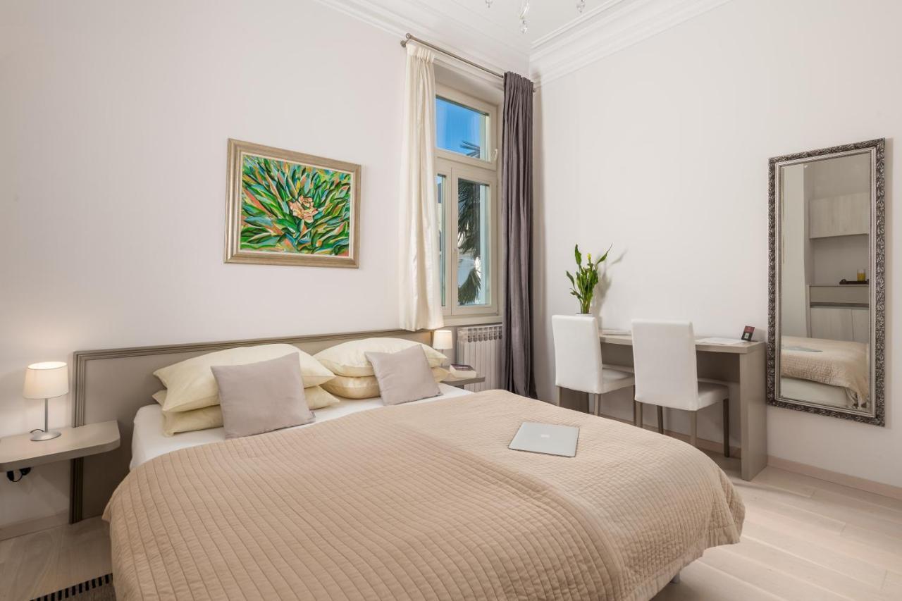 Sokol Center Apartment