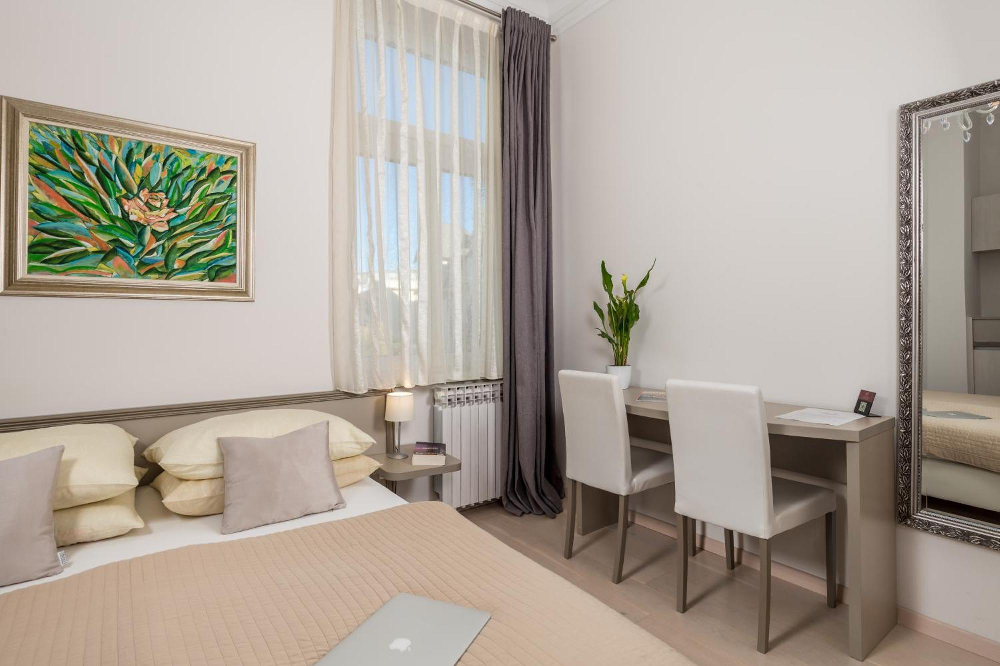 Sokol Center Apartment Opatija