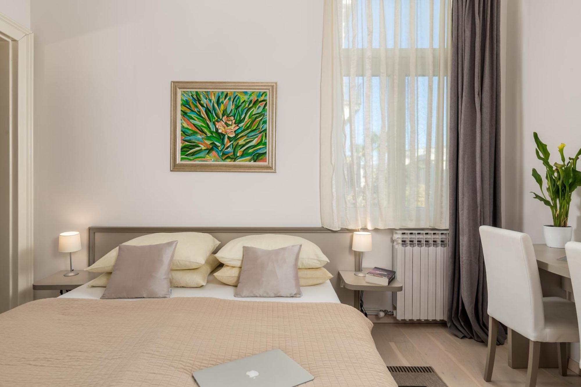 Sokol Center Apartment Opatija
